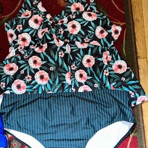 Floral Tankini Swimsuit plus size